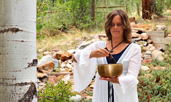 Linda Kilpela is a Quantum Healing Specialist
